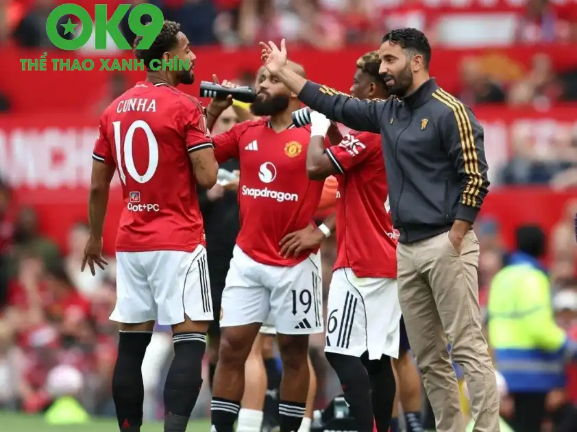 Các học trò của HLV Ruben Amorim cần cải thiện khả năng tận dụng cơ hội để giúp MU giành trọn 3 điểm trước Fulham (Ảnh: Goal) Các học trò của HLV Ruben Amorim cần cải thiện khả năng tận dụng cơ hội để giúp MU giành trọn 3 điểm trước Fulham (Ảnh: Goal)